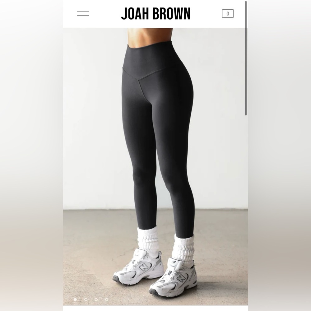 SOLD!!! Ⓜ️NWT Joah Brown Second Skin Legging